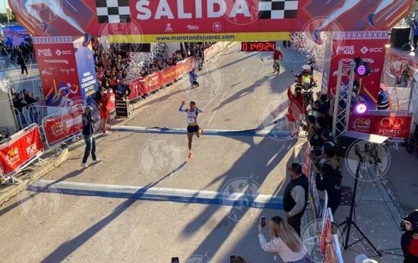 Corredor de Tlalnepantla gana el medio maratón