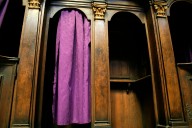 Washington drops lawsuit to require priests to report confessions