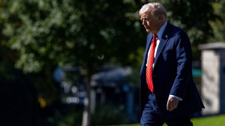 Trump's FIRST reaction after Nobel Prize snub as Putin praises his peace efforts