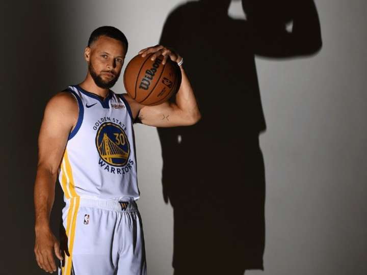 Curry habló sobre el retiro y su rivalidad con LeBron en la previa de un nuevo Lakers vs. Warriors