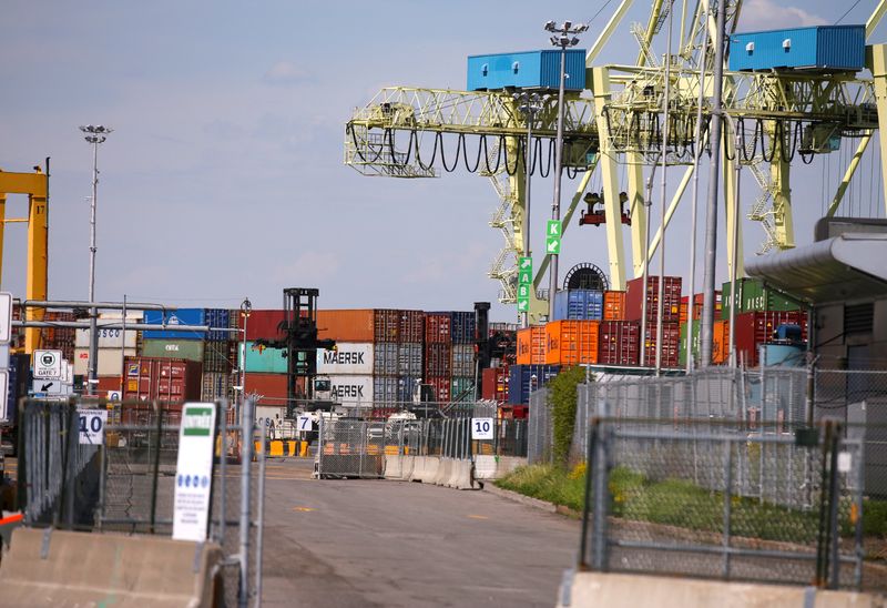 Canada's GDP contracts in August, might avoid a recession in third quarter