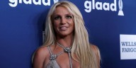 La familia de Britney Spears evalúa una intervención por su comportamiento actual