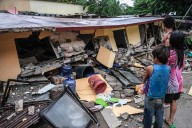 Rescuers in desperate search after a powerful earthquake hit the Philippines, killing at least 69