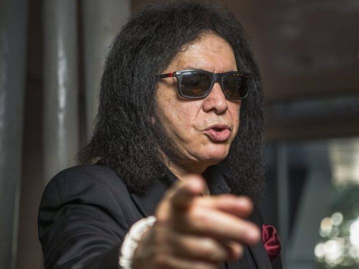 KISS rocker Gene Simmons recovering after scary car crash