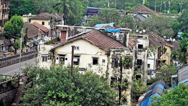 Mumbai: MHADA hunts for rehabilitation optionsfor Elphinstone families