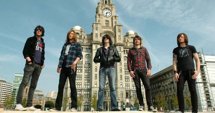 Sound of Guns singer Andrew Metcalfe dead as bandmates pay heartbreaking tribute