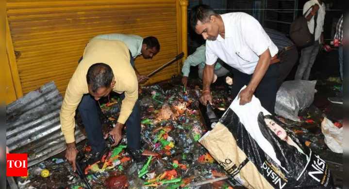 Kanpur blast: Firecrackers in scooter explode on Meston Road market; 8 injured, 4 critical