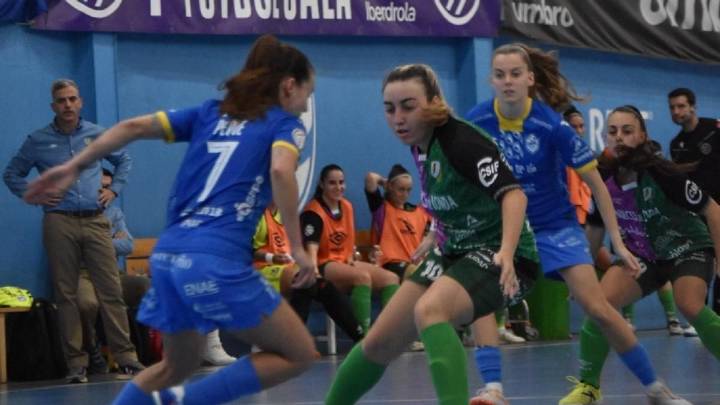 El Nueces de Ronda Atlético Torcal se choca contra sí mismo (1