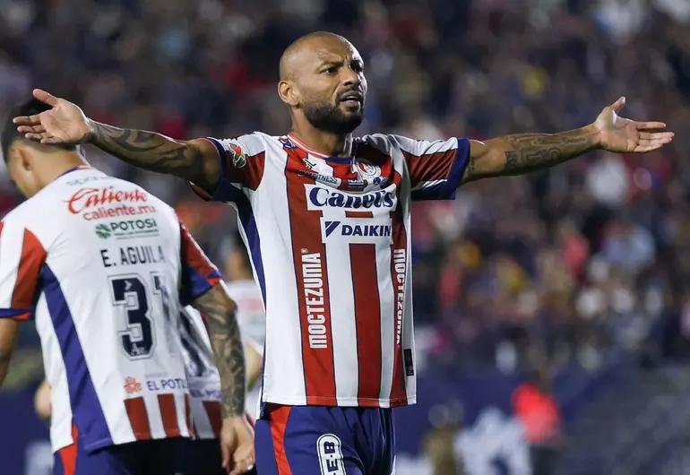 Atlético San Luis mantiene sueño de Liguilla, derrota 2