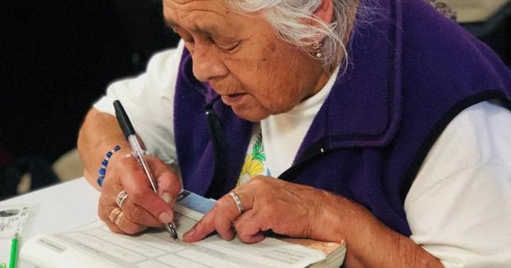 Se inscriben más de 93 mil adultos mayores al INEA de enero a agosto de 2025