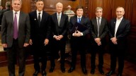 Milei se reunión con el CEO de JP Morgan, en medio de las negociaciones por un crédito
