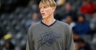 Former Duke player Kyle Singler charged with assaulting girlfriend in Oklahoma