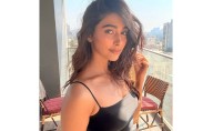 After Night Shoot, Pooja Hegde Takes Early Flight