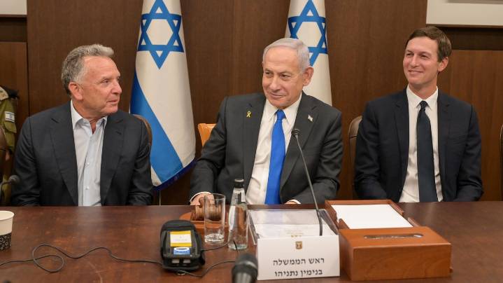 Israeli Cabinet approves agreement to stop the war in Gaza
