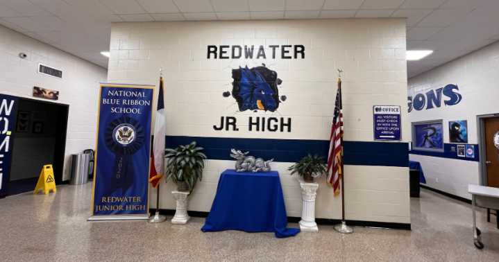 Redwater ISD kicks off HOCO week with ‘a smash’ and more