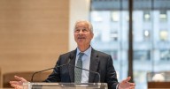 JP Morgan: Luis Caputo se reunió con Jamie Dimon en el viernes preelectoral