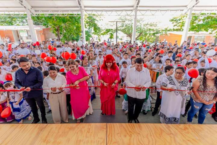 Primaria estrena cancha techada