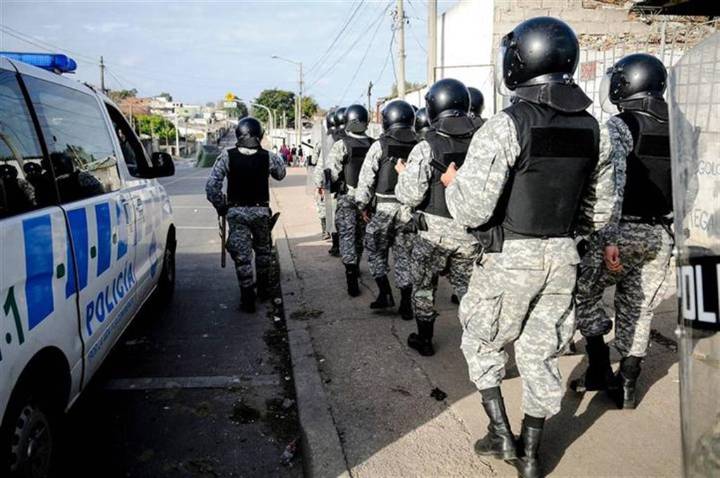 Detenidos, drogas y armas ocupadas en operación en Uruguay