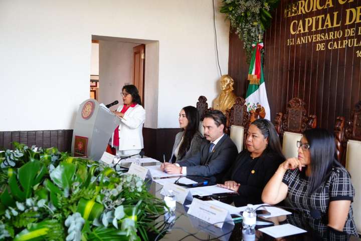Morales busca salvaguardar a docentes y fomentar una cultura de paz en centros educativos