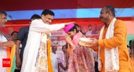 Bihar elections: Folk singer Maithili Thakur files nomination from Alinagar; claims blessings from locals 'inspire' her