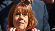 Gisèle Pelicot regresa al tribunal en Francia tras la apelación de un hombre acusado por violación