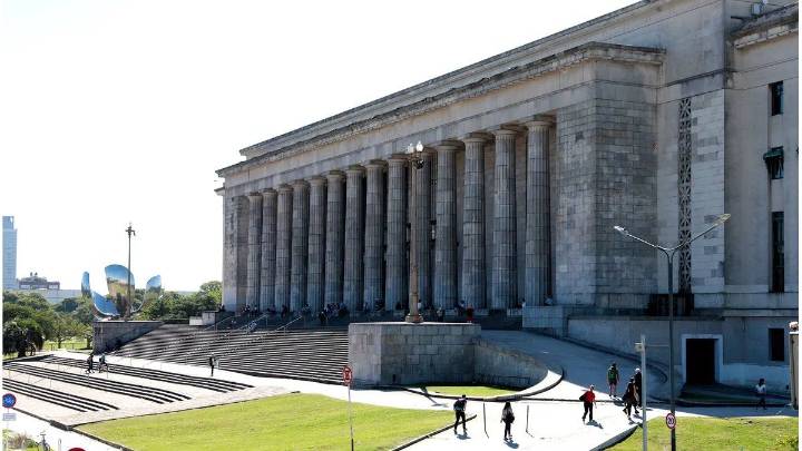 La UBA va a la Justicia para exigir la aplicación de la Ley de Financiamiento