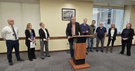 Oregon’s Senators push for ACA credits during Eugene stop