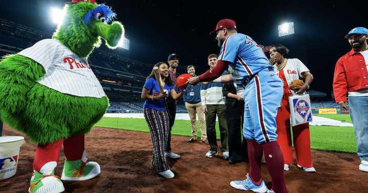 New 'Abbott Elementary' episode shows Phillies' Kyle Schwarber's hit 4 home runs