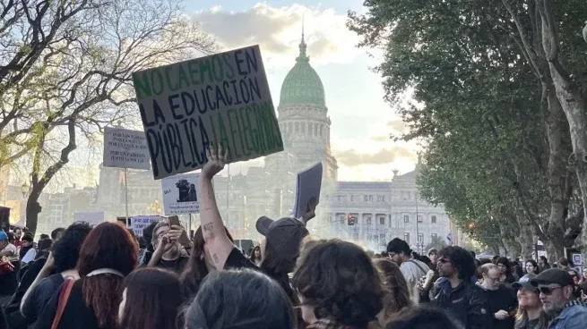 Universidades de todo el país celebraron el rechazo al veto a la ley de Financiamiento