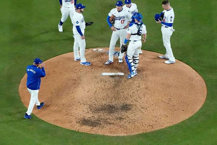 El momento de oro de Shohei Ohtani: Ovación de pie en Dodgers Stadium tras una actuación histórica
