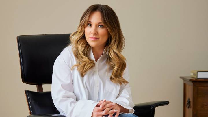 ‘Crime Junkie’ Star Ashley Flowers and Audiochuck Exit SiriusXM for Tubi