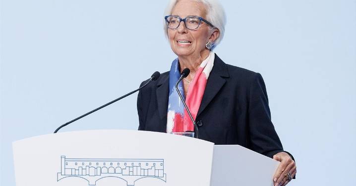 El BCE mantiene los tipos en el 2% y ve "incierto"  el crecimiento de la eurozona