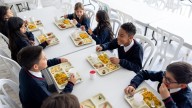 Retiran comidas escolares en EE. UU. por riesgo de listeria