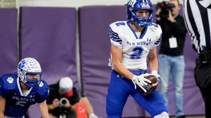 Iowa high school football first-round playoff schedule