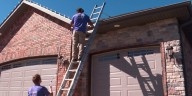 On Your Side: What to ask before you hire a pro to hang holiday lights