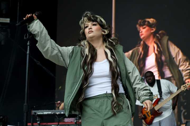 Lola Young Taking Legal Action Against ‘Messy’ Producer Over Songwriting Credits