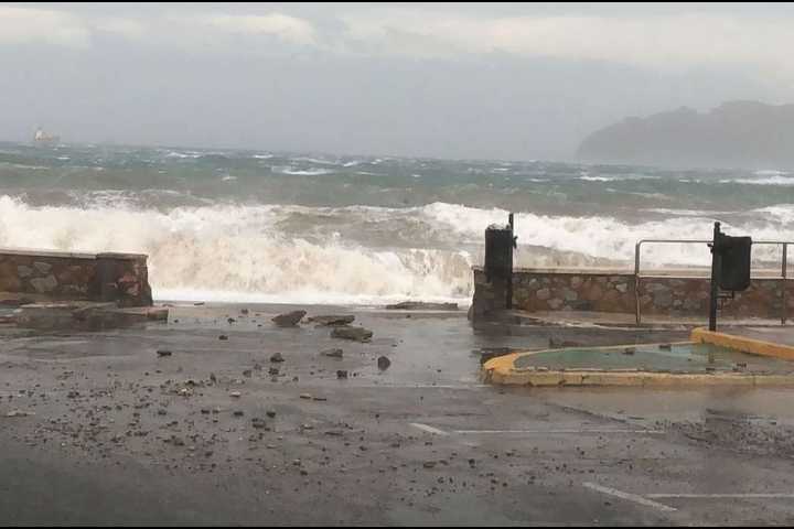 Cartagena | La Aemet eleva a nivel rojo la alerta por fuertes lluvias y tormentas en Cartagena y Mazarrón para este viernes