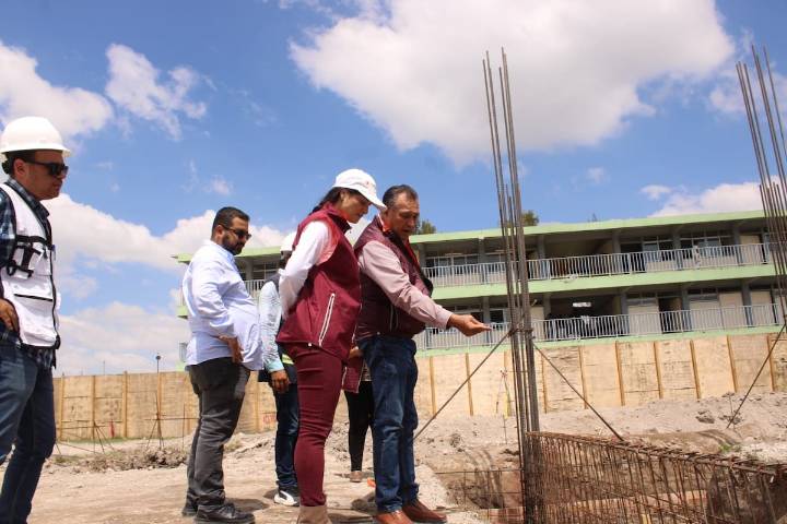 Construyen plantel para prepa tecnológica en El Salto
