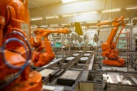Nuevas empresas de la industria automotriz invertirán en San Luis Potosí