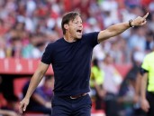 El Sevilla de Matías Almeyda da el golpe del fin de semana en LaLiga de España: goleó al Barcelona, le sacó el invicto y lo bajó de la punta