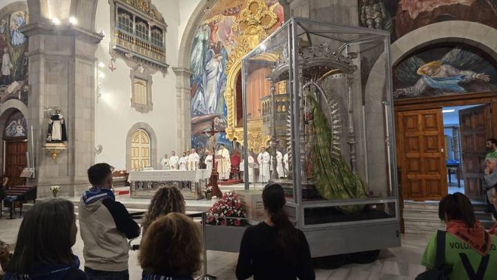 La 'Morenita' se prepara para la peregrinación a Santa Cruz