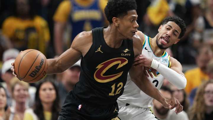 Cavs' De'Andre Hunter discusses his possible role this season: Video