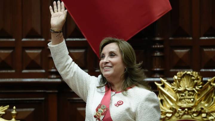 El Congreso de Perú destituye de manera exprés a Dina Boluarte como presidenta