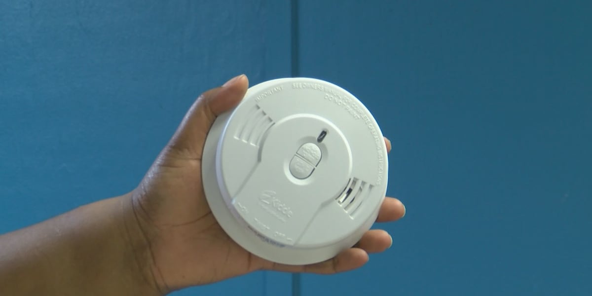 Clark County urges pedestrian safety, changing smoke alarm batteries with time change