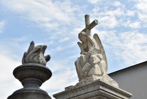 Día de los Fieles Difuntos: 1 y 2 de noviembre cementerios municipales abren horario corrido