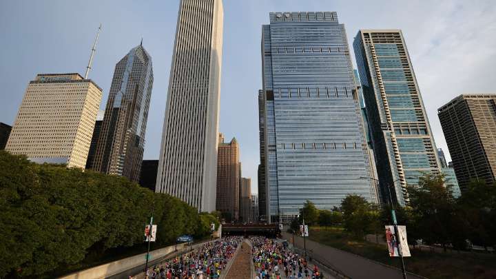 These streets are closed for 2025 Chicago Marathon