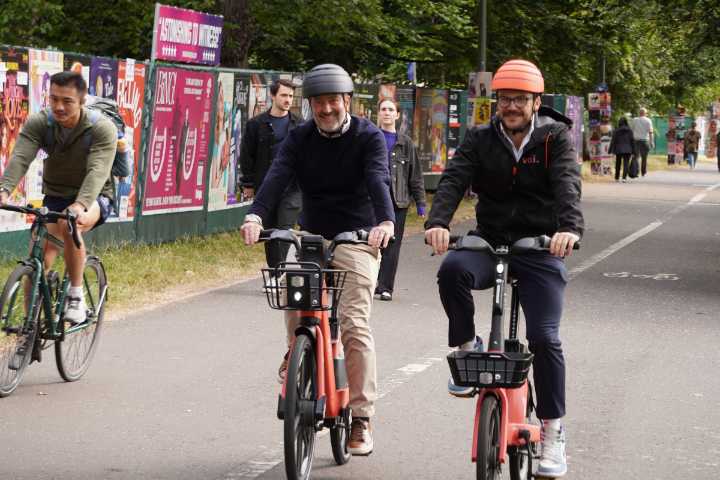 Voi to add more e-bikes for hire in Edinburgh