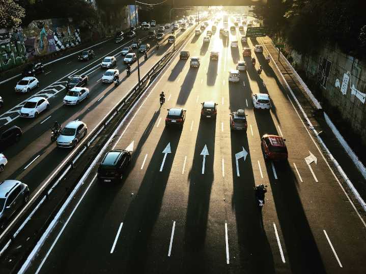 Las nuevas multas de tránsito en CDMX en 2025: Más de 60 mil pesos en infracción