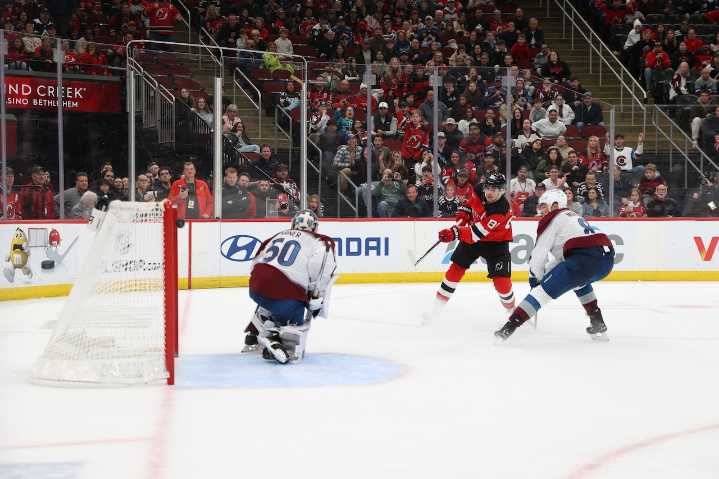 Jack Hughes’ OT snipe extends Devils’ winning streak to eight: WATCH OUR RECAP