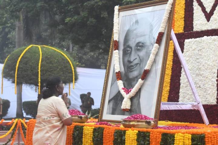 Let Us Unite To Build Strong, Harmonious India: Prez Murmu Leads Nation In Paying Tribute To Sardar Patel